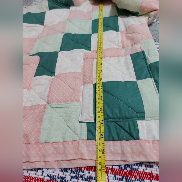 Hoodie upcycle from an old short stitch. - Picture 10 of 10